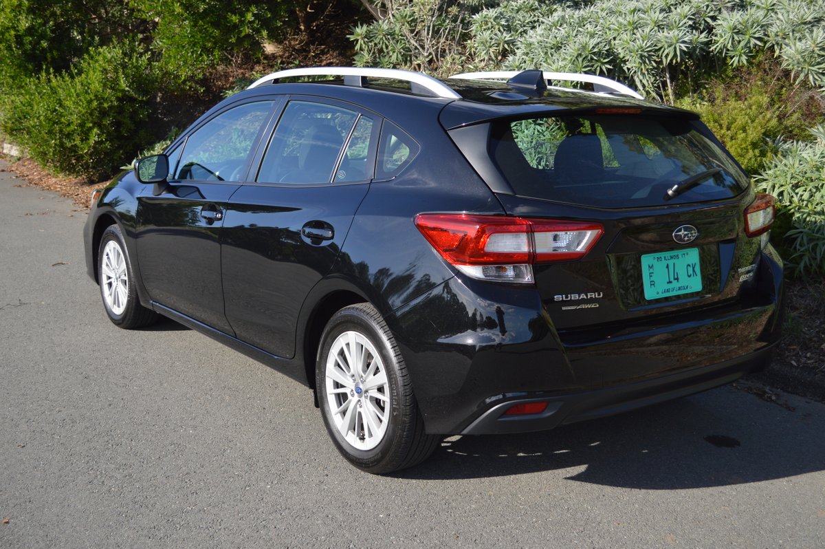 2017 Subaru Impreza 2.0i Premium