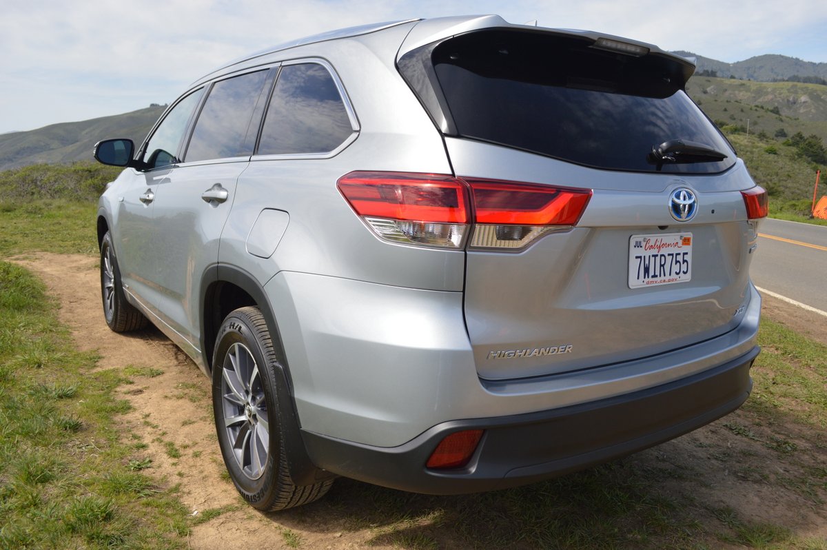 2018 Toyota Highlander Hybrid XLE AWD-i