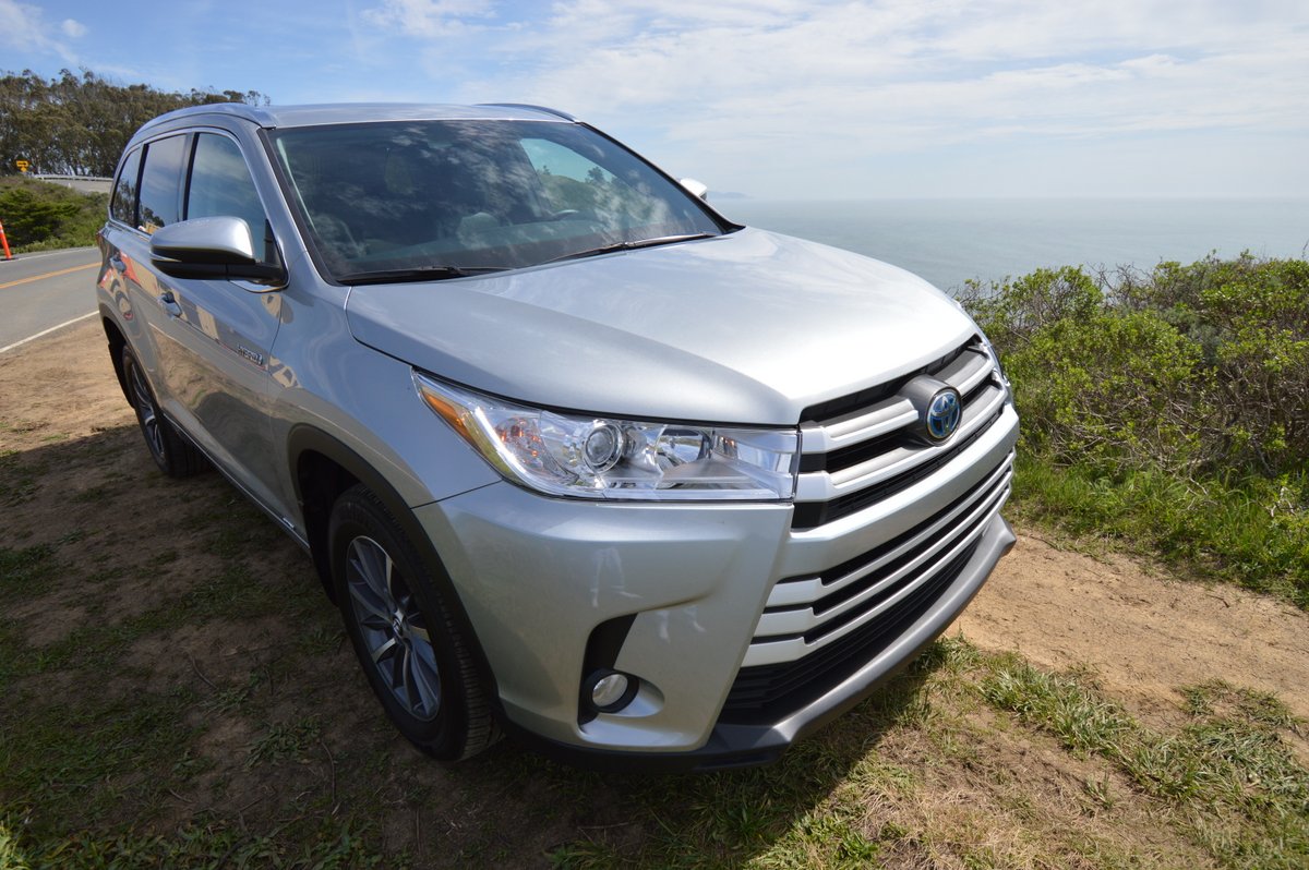 2018 Toyota Highlander Hybrid XLE AWD-i