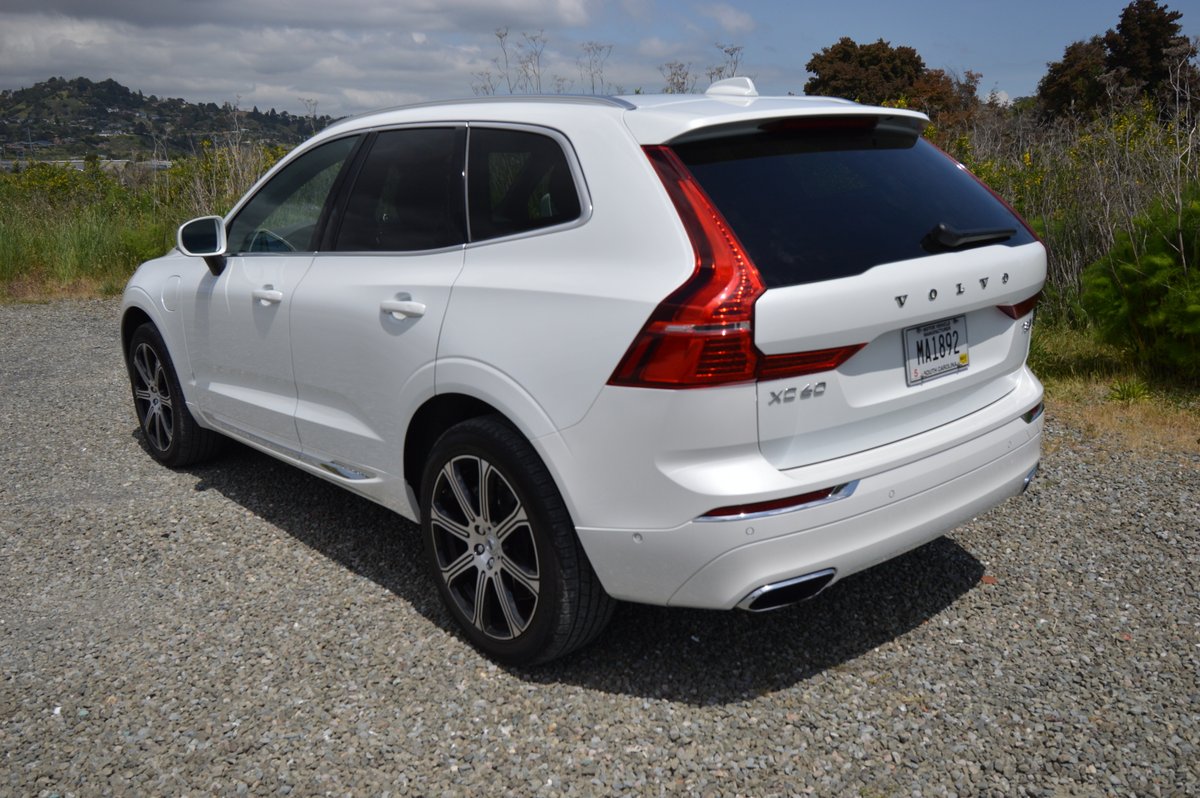 2018 Volvo XC60 T8 E-AWD Inscription