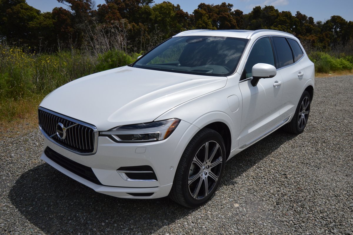 2018 Volvo XC60 T8 E-AWD Inscription