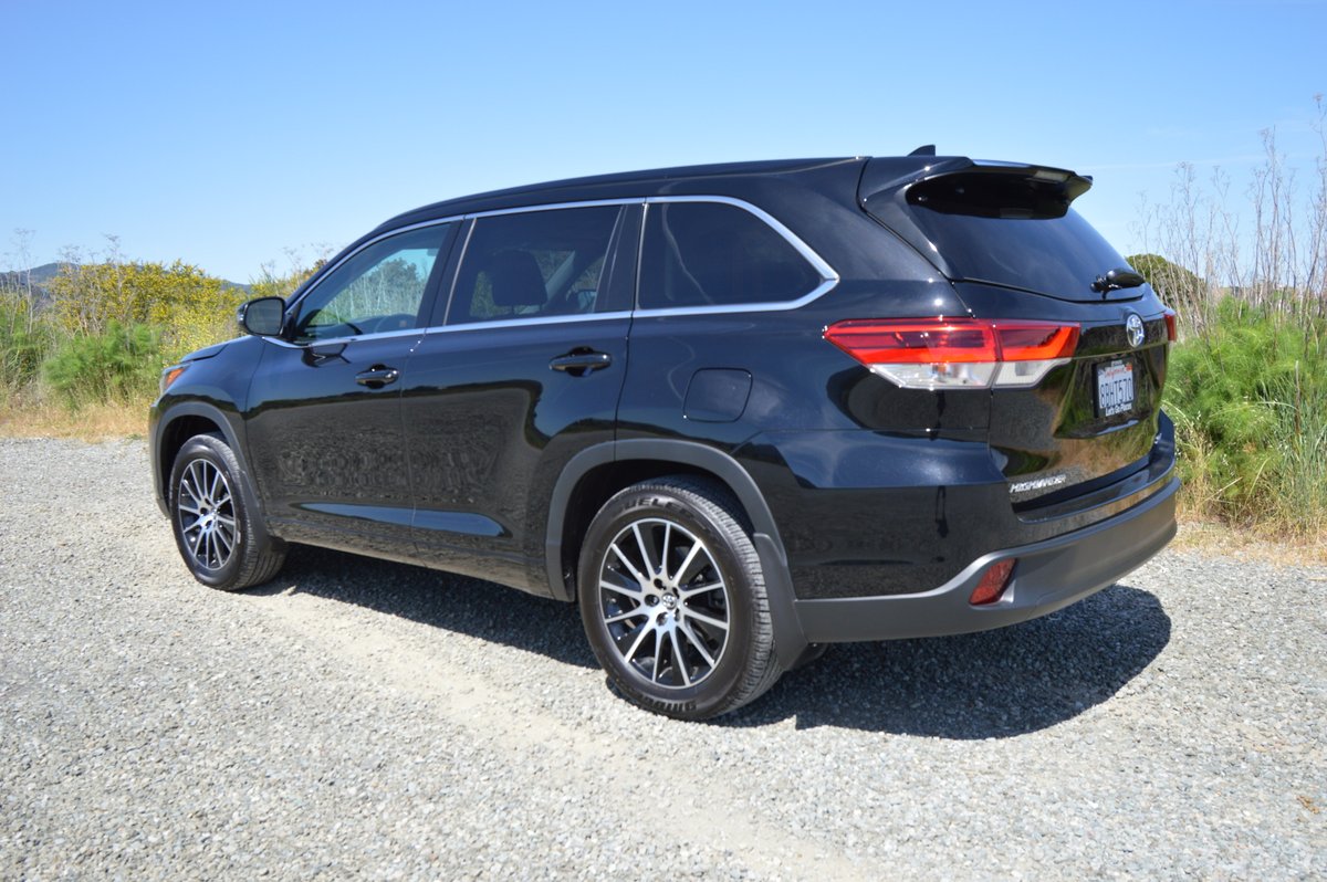 2018 Toyota Highlander SE V6 AWD