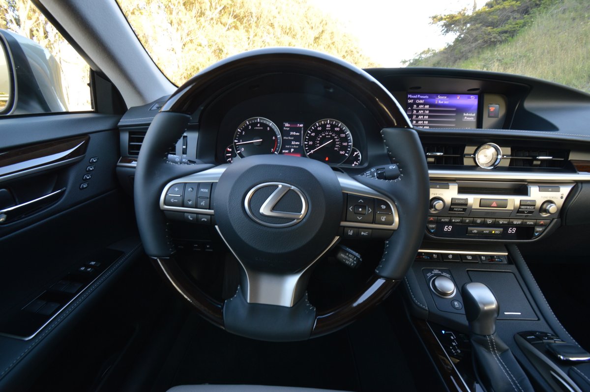 2018 Lexus ES 350 4-DR Sedan